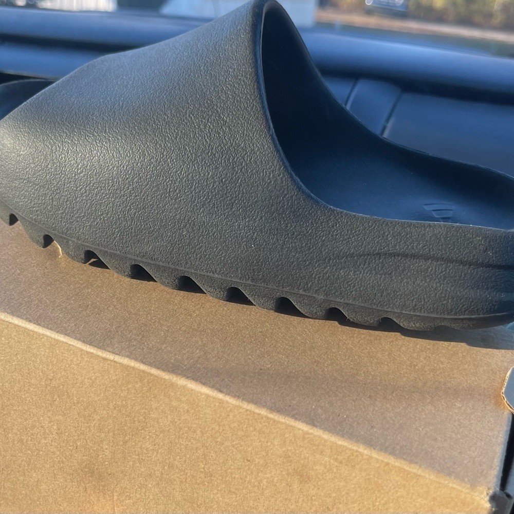Yeezy Slides